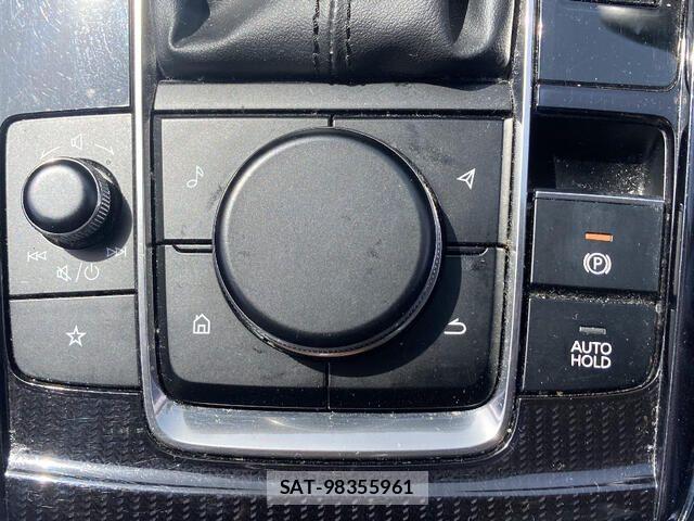 Mazda CX-30 2022-02 6525878-18