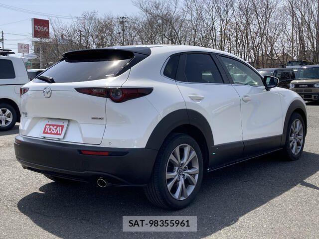 Mazda CX-30 2022-02 6525878-4