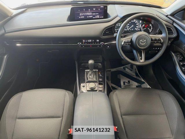 Mazda CX-30 2023-12 6611306-1