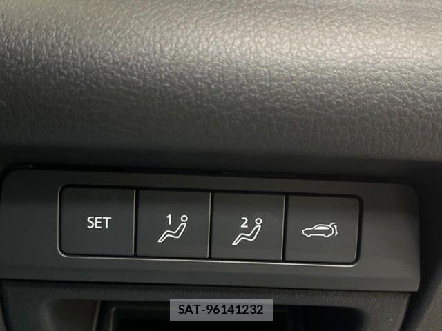 Mazda CX-30 2023-12 6611306-5