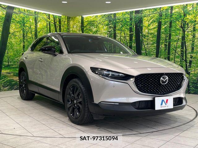 Mazda CX-30 2022-07 6671018-15