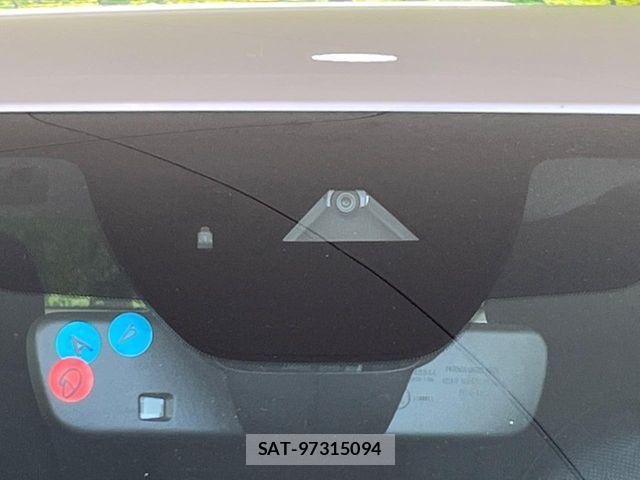 Mazda CX-30 2022-07 6671018-6