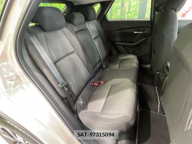 Mazda CX-30 2022-07 6671018-8