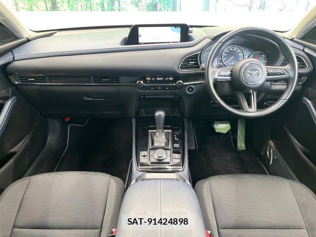 Mazda CX-30 2023-07 6683731-1