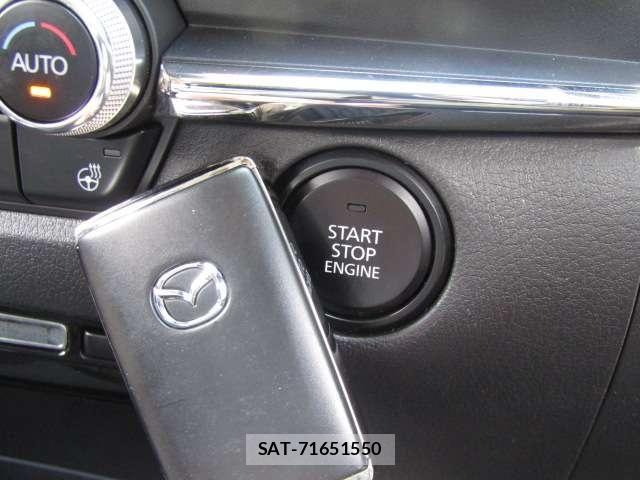 Mazda CX-30 2022-03 6715966-6