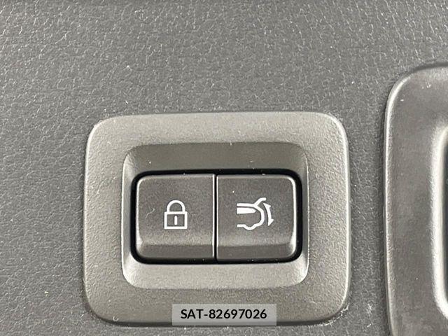 Mazda CX-30 2020-04 6715971-6