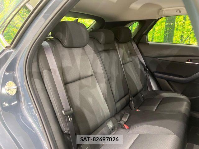 Mazda CX-30 2020-04 6715971-8