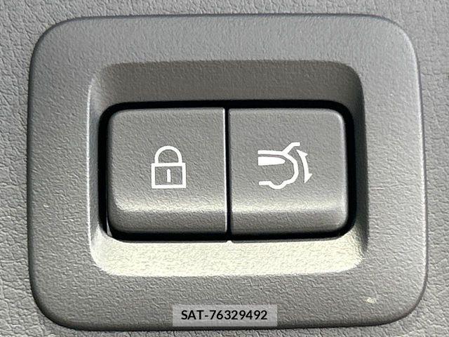 Mazda CX-30 2020-03 6715968-5