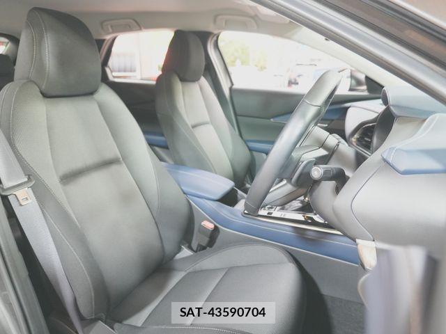 Mazda CX-30 2020-01 6751165-18