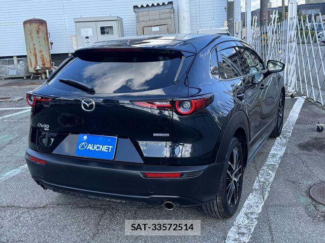 Mazda CX-30 2020-08 6751166-4