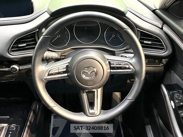Mazda CX-30 2023-07 6751152-10