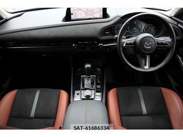 Mazda CX-30 2024-09 6751151-1