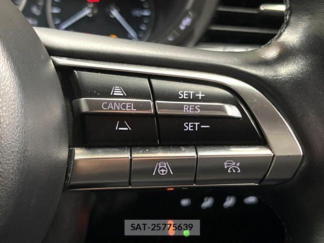 Mazda CX-30 2021-09 6814472-4