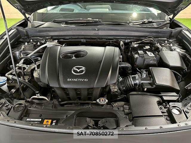 Mazda CX-30 2020-01 6814460-12