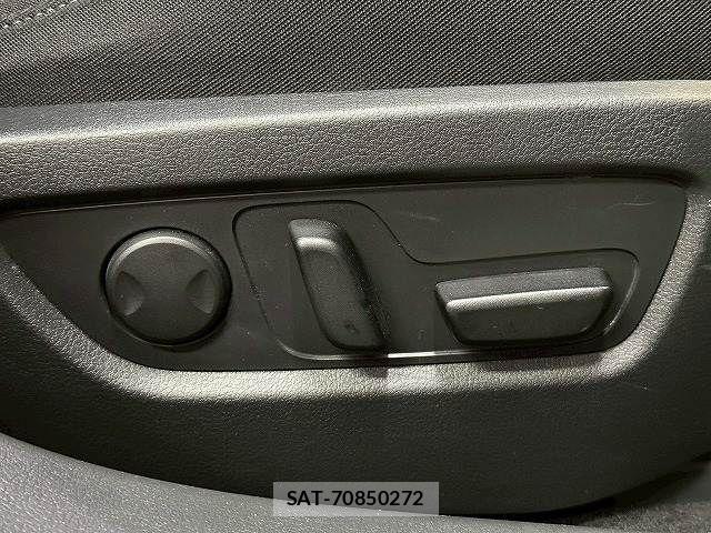Mazda CX-30 2020-01 6814460-7