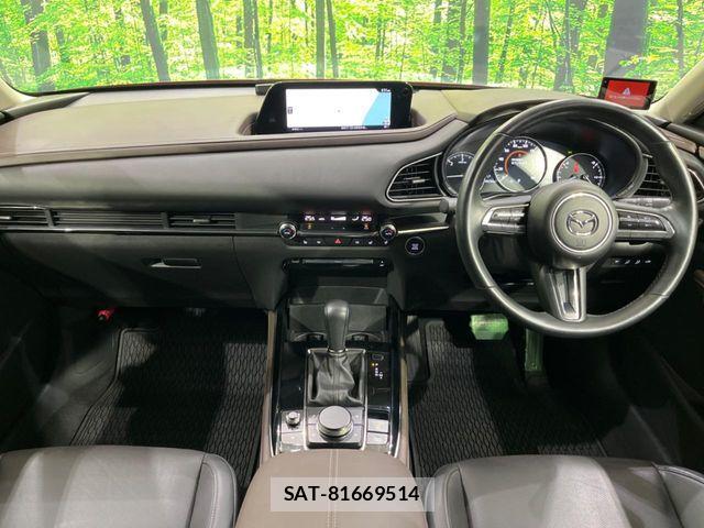 Mazda CX-30 2021-01 6814457-1