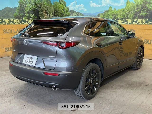 Mazda CX-30 2022-09 6814451-16