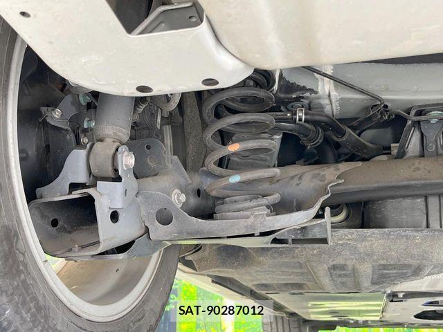 Mazda CX-30 2020-02 6814467-18