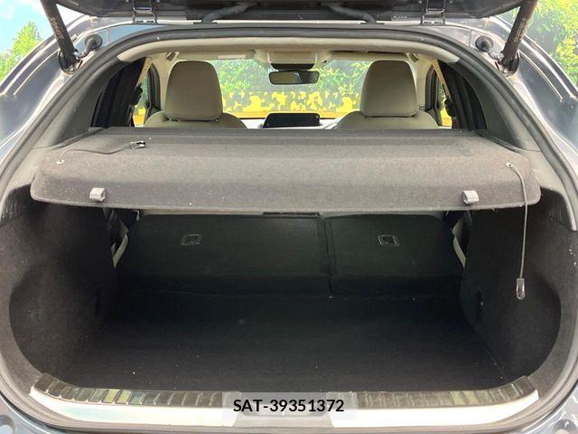 Mazda CX-30 2020-09 6814469-9