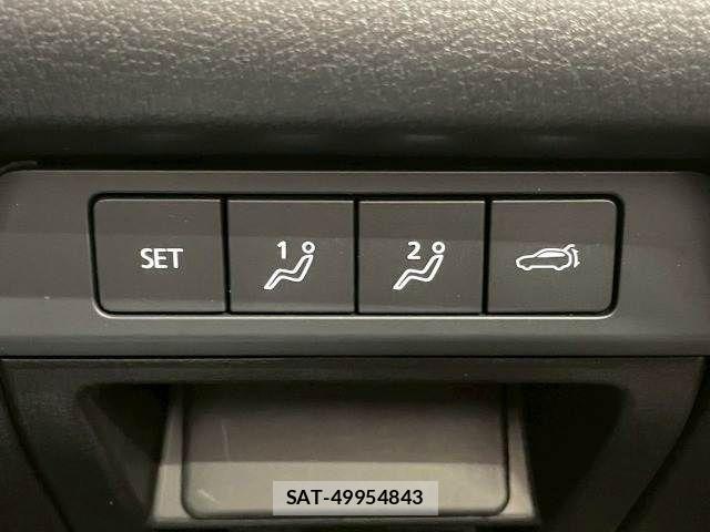 Mazda CX-30 2020-03 6814459-8