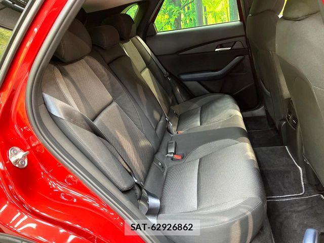 Mazda CX-30 2023-10 6903865-8