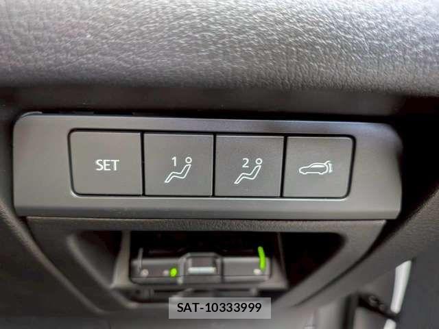 Mazda CX-30 2025-01 6903845-17