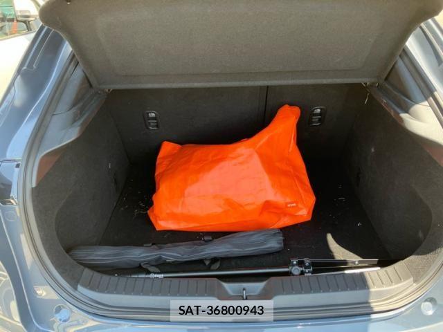Mazda CX-30 2021-09 6903874-15