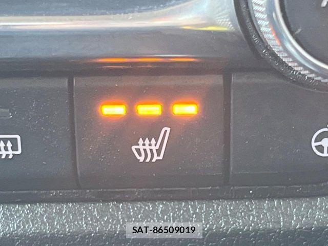 Mazda CX-30 2021-01 6903866-5