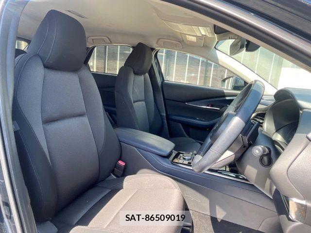 Mazda CX-30 2021-01 6903866-8