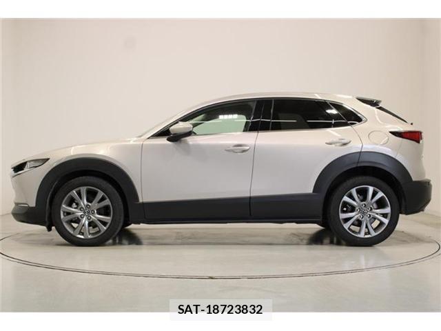 Mazda CX-30 2024-03 6992852-8