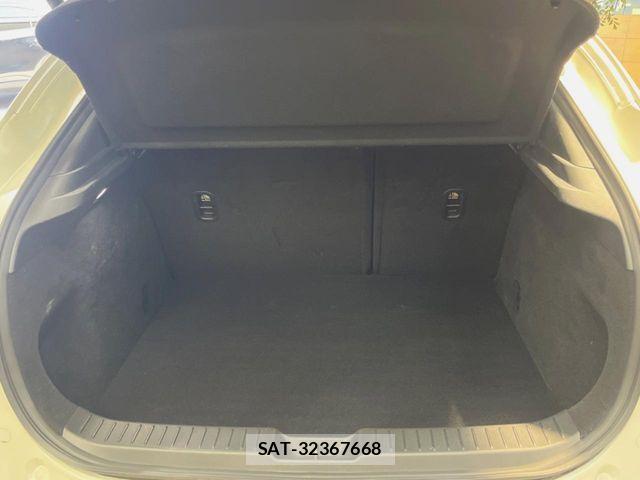 Mazda CX-30 2020-09 6992865-9