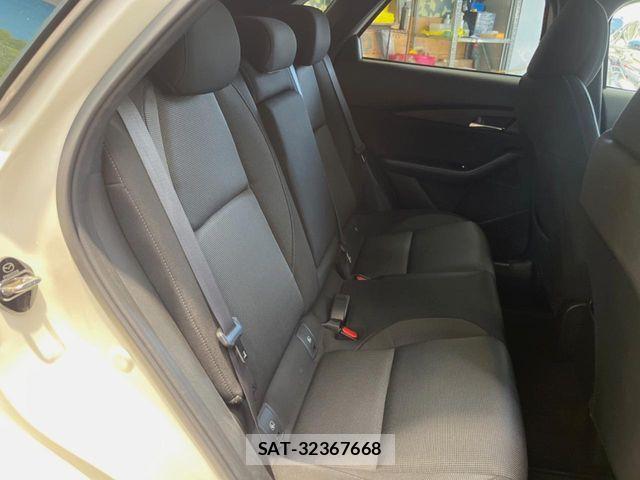 Mazda CX-30 2020-09 6992865-8