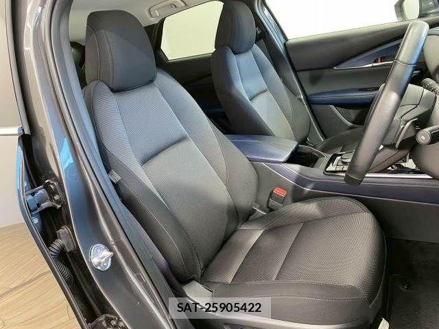 Mazda CX-30 2023-11 6992886-10