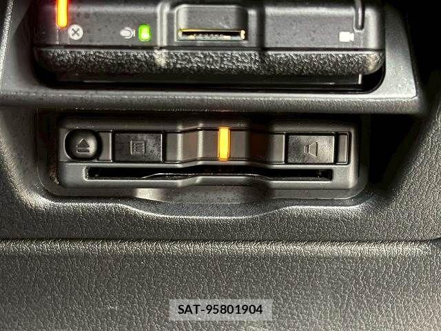 Mazda CX-30 2023-10 7020287-10
