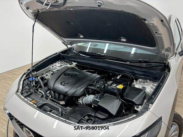Mazda CX-30 2023-10 7020287-17