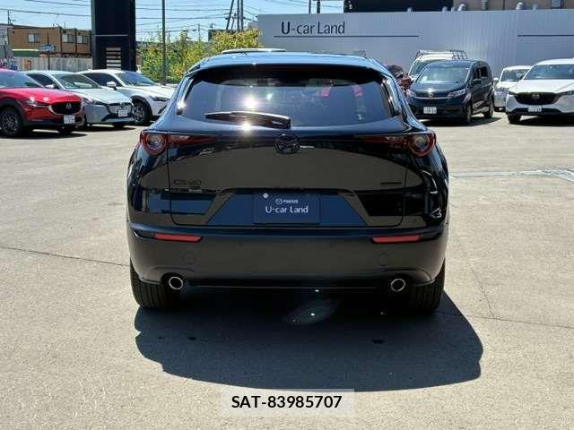Mazda CX-30 2024-03 7020282-5