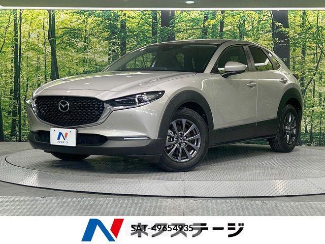 Mazda CX-30 2022-06 7058107-0