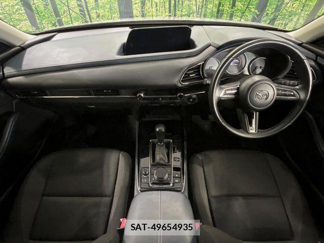 Mazda CX-30 2022-06 7058107-1