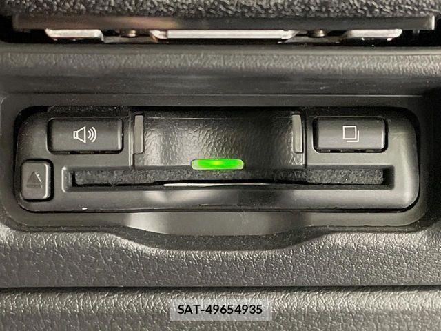 Mazda CX-30 2022-06 7058107-5