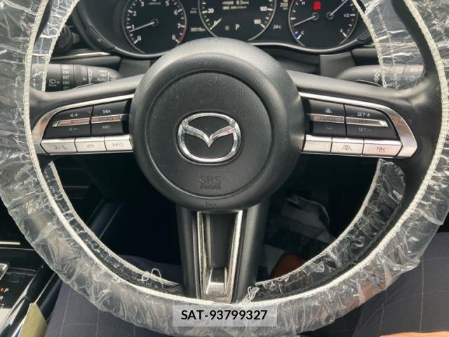 Mazda CX-30 2019-09 7058115-11