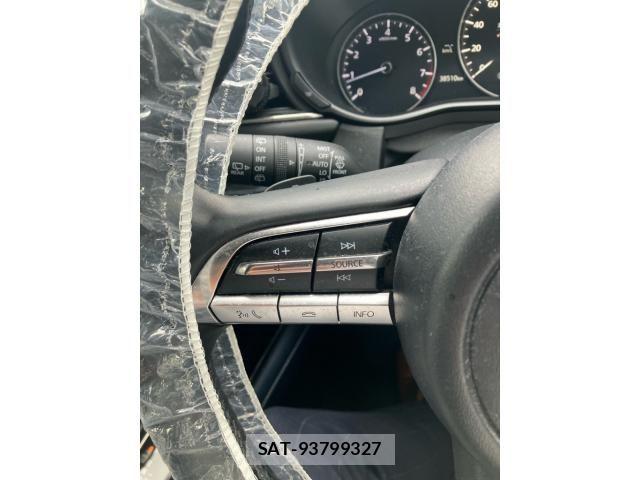 Mazda CX-30 2019-09 7058115-12