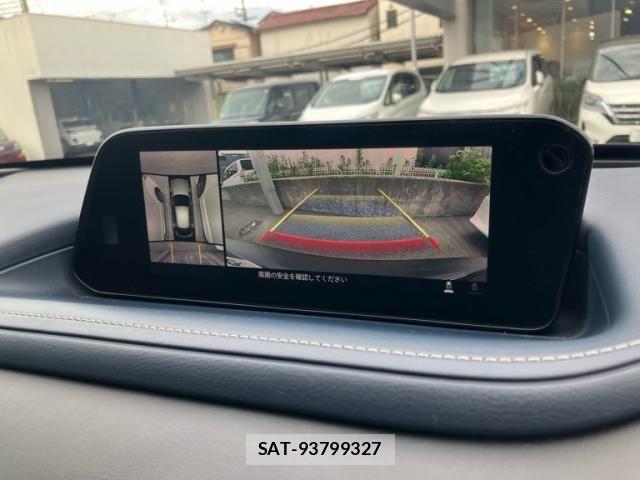 Mazda CX-30 2019-09 7058115-15