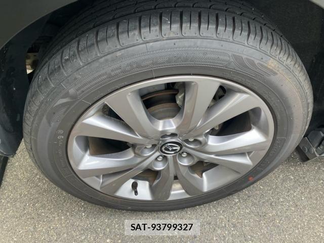 Mazda CX-30 2019-09 7058115-7
