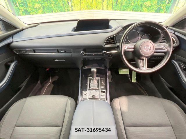 Mazda CX-30 2021-07 7216841-1