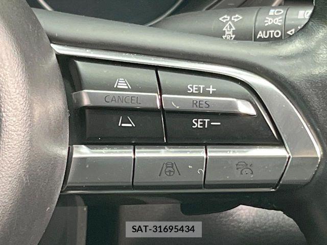 Mazda CX-30 2021-07 7216841-4