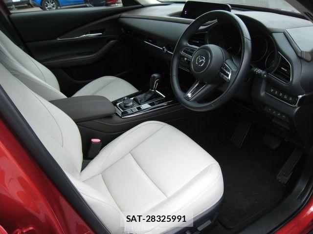 Mazda CX-30 2020-02 7216828-1