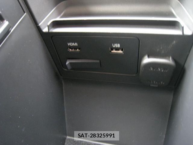 Mazda CX-30 2020-02 7216828-23