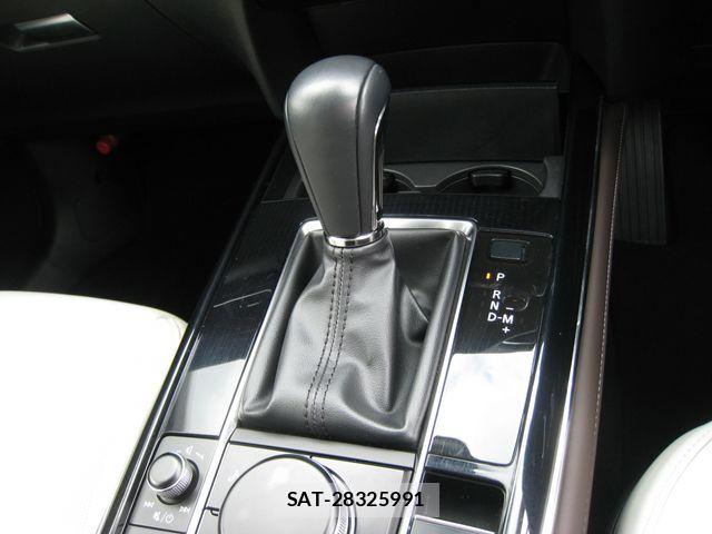 Mazda CX-30 2020-02 7216828-7