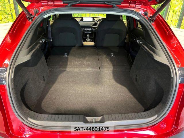 Mazda CX-30 2020-02 7216821-11