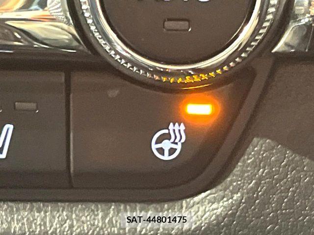 Mazda CX-30 2020-02 7216821-7